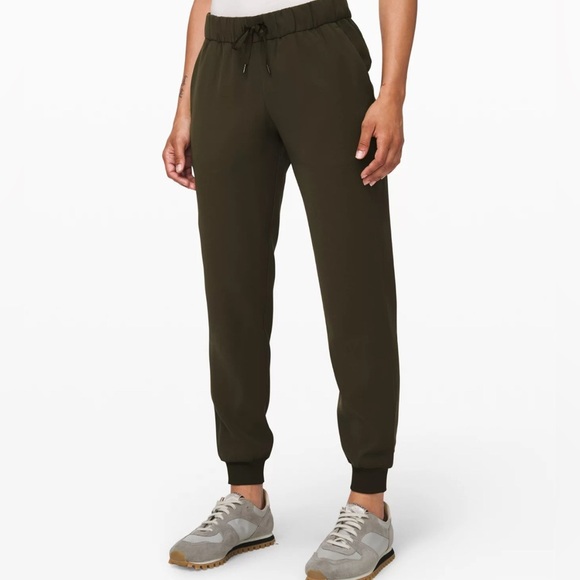 Lululemon Stretch High-Rise Joggers | Olive Green | Size 2 - Picture 2 of 15